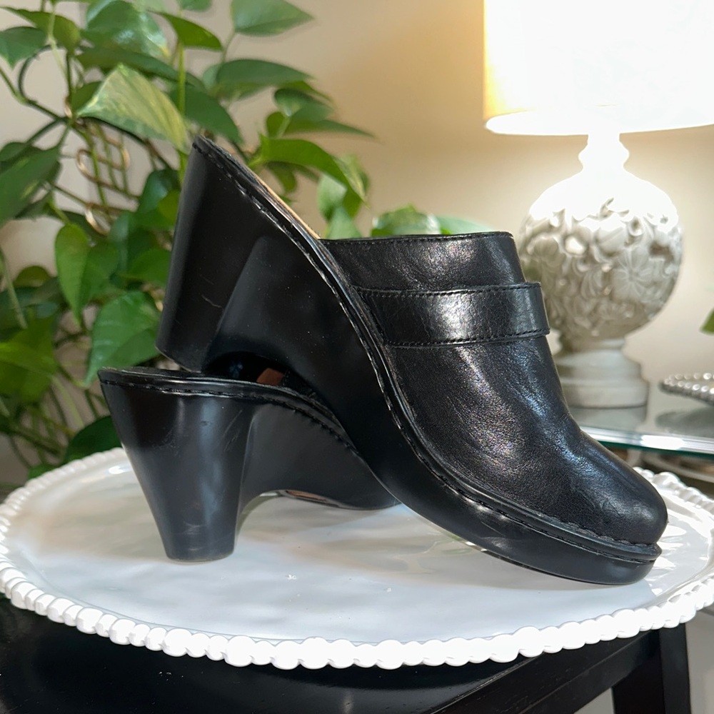 Born Black Leather Mules with Heel